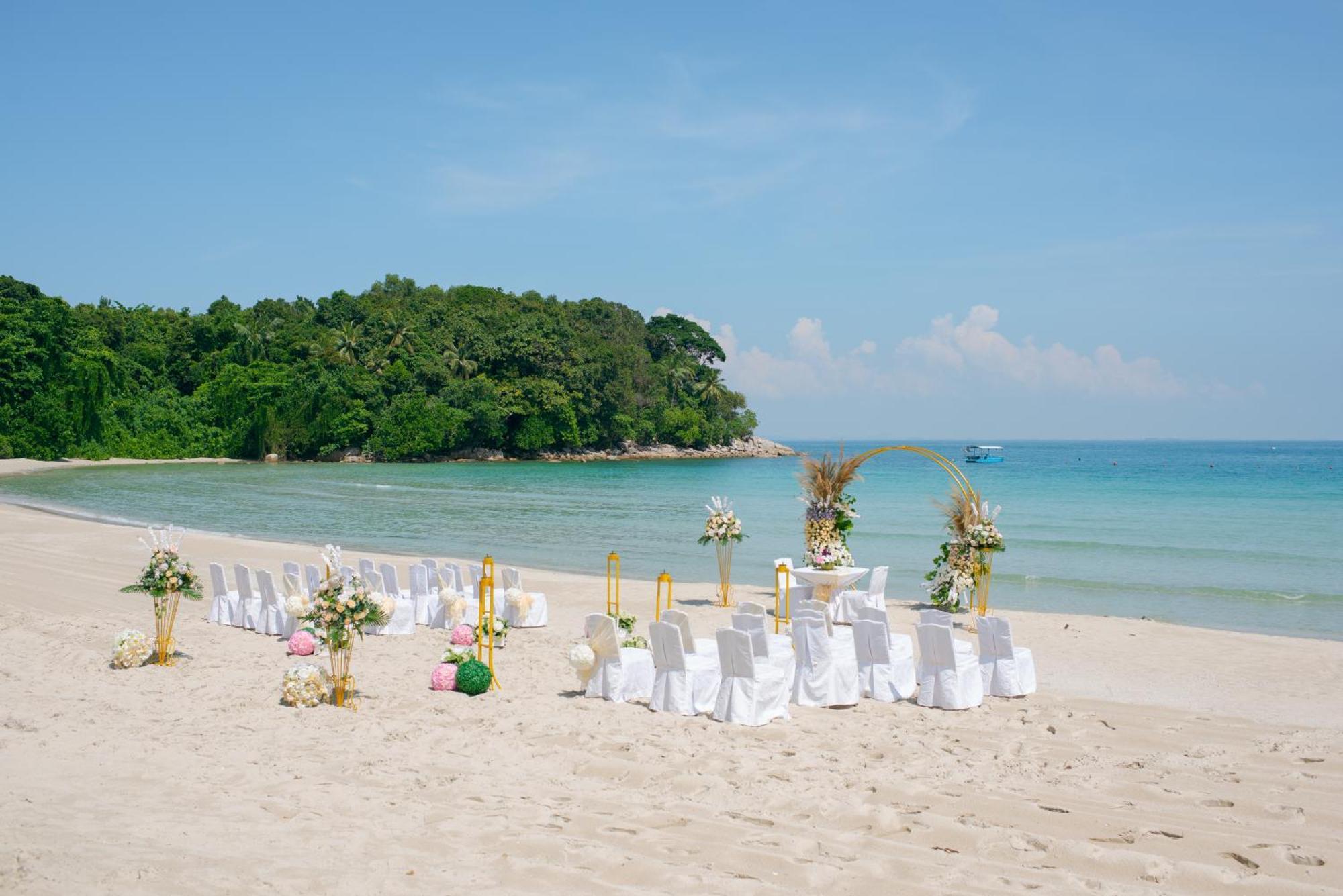 Banyu Biru Villa Lagoi Exterior photo